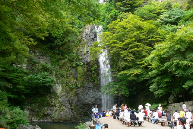Air terjun Minoh di sisi utara Prefektur Osaka, Jepang.
