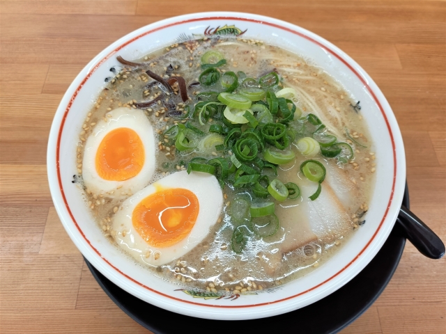 Ramen tonkotsu khas Prefektur Fukuoka, Jepang.