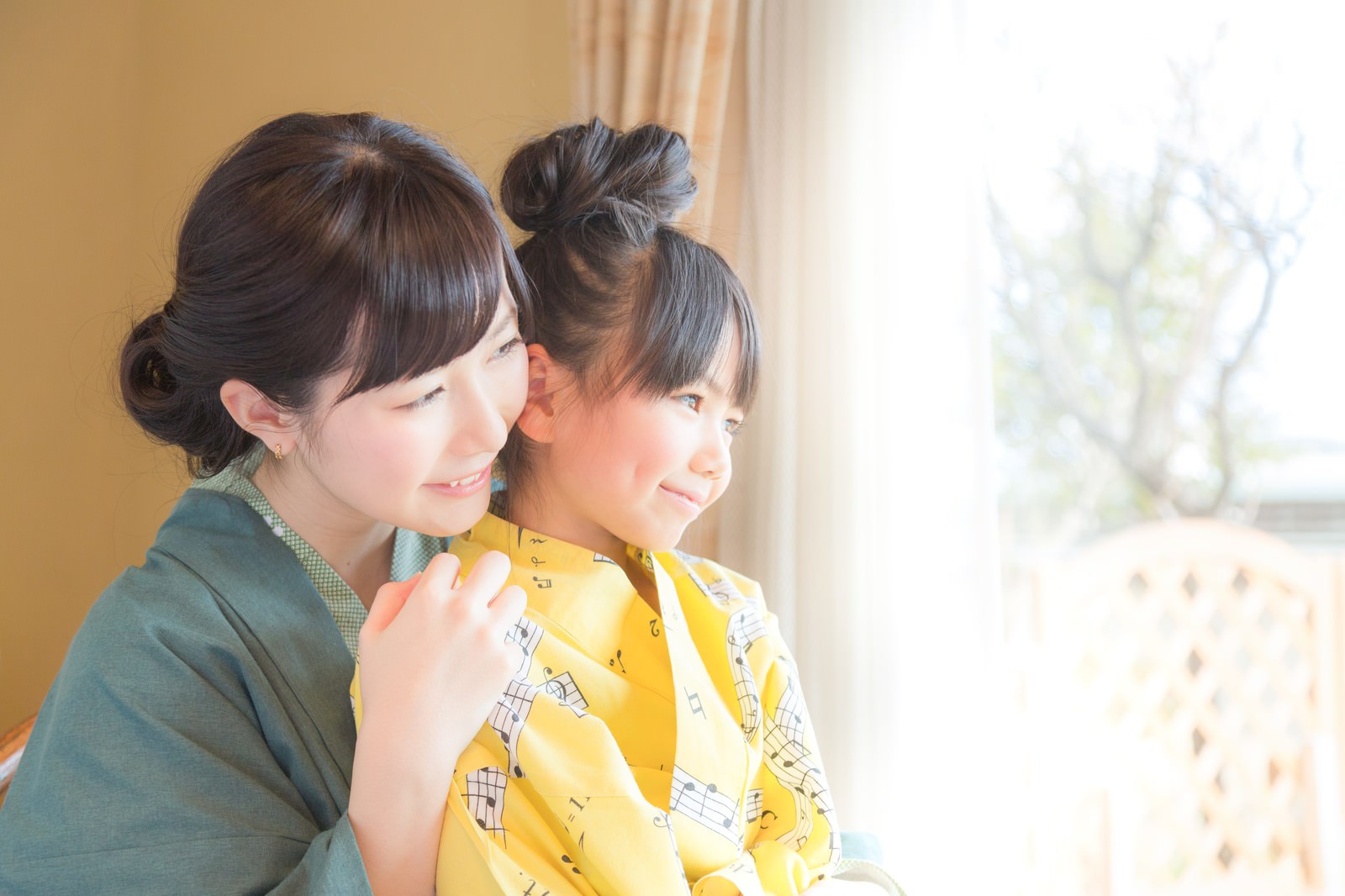 Hari Ibu di Jepang atau Haha no Hi dirayakan setiap Mei minggu kedua.