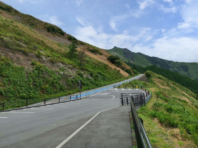 Aso-zan, gunung berapi aktif di Prefektur Kumamoto, Jepang.