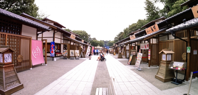 Lorong Kinsahachi Yokocho di Osaka, Jepang.