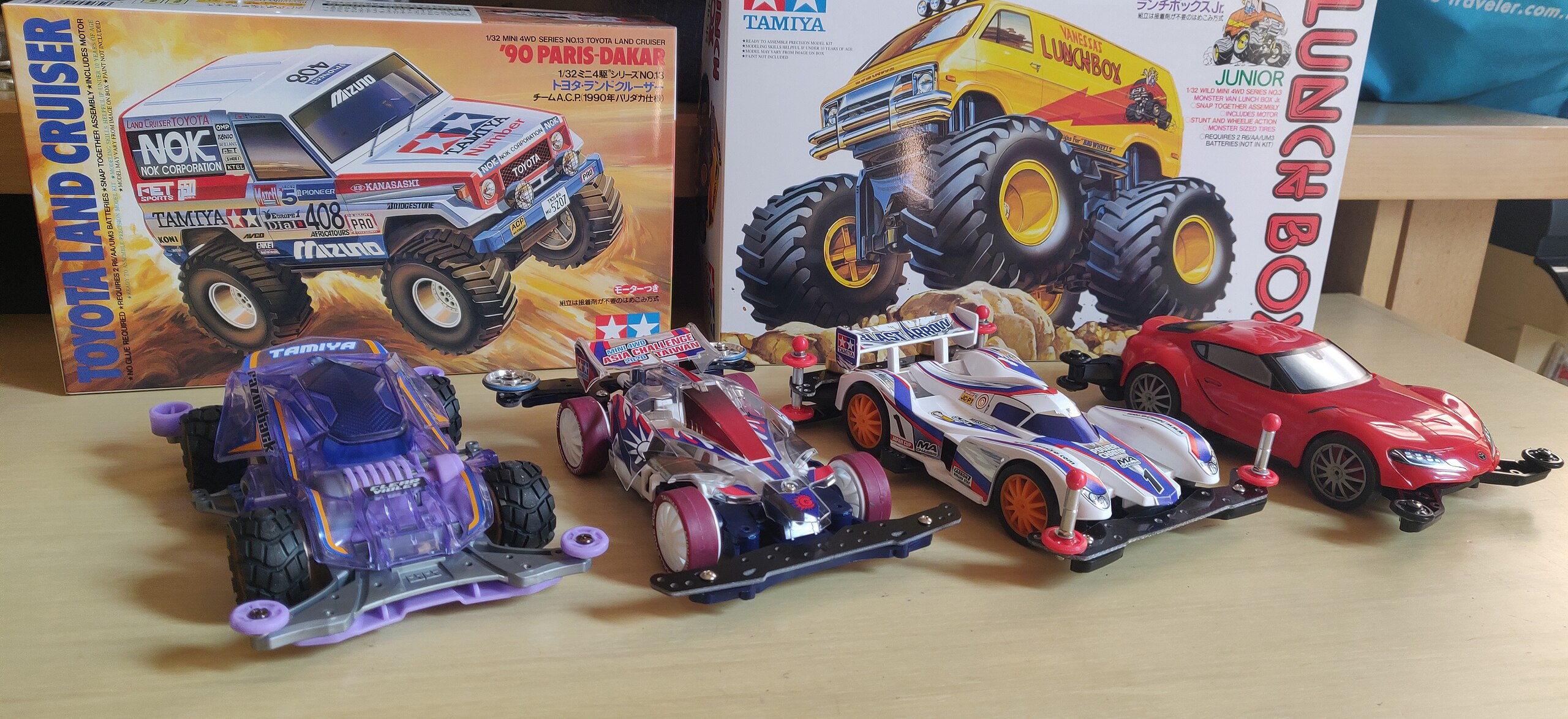 Mobil Tamiya mini 4WD yang dipopulerkan oleh Shunsaku Tamiya, chairman Tamiya Inc., yang baru saja meninggal dunia.