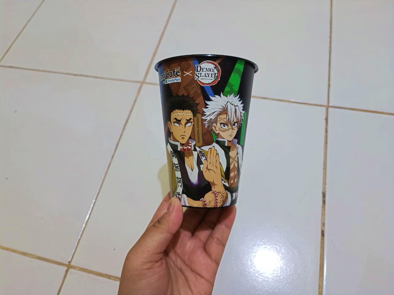 Koleksi cup bergambar karakter Hashira Demon Slayer menjelang penayangan Demon Slayer: Infinity Castle.