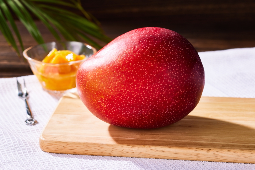 Mangga Taiyo no tamago, salah satu buah termahal di Jepang.