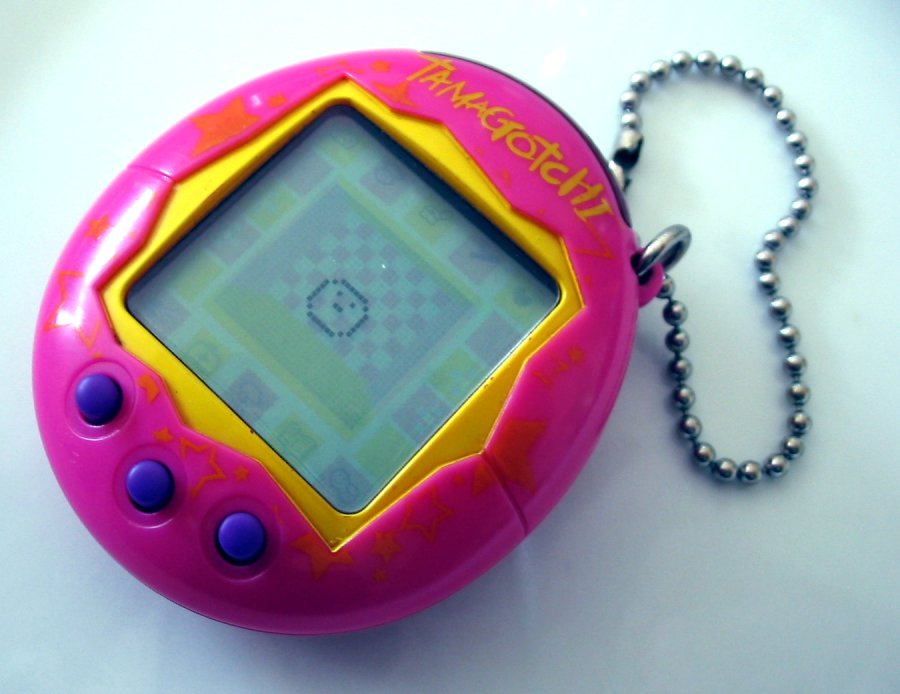 Tamagotchi, salah satu mainan yang populer di kalangan orang dewasa di Jepang.