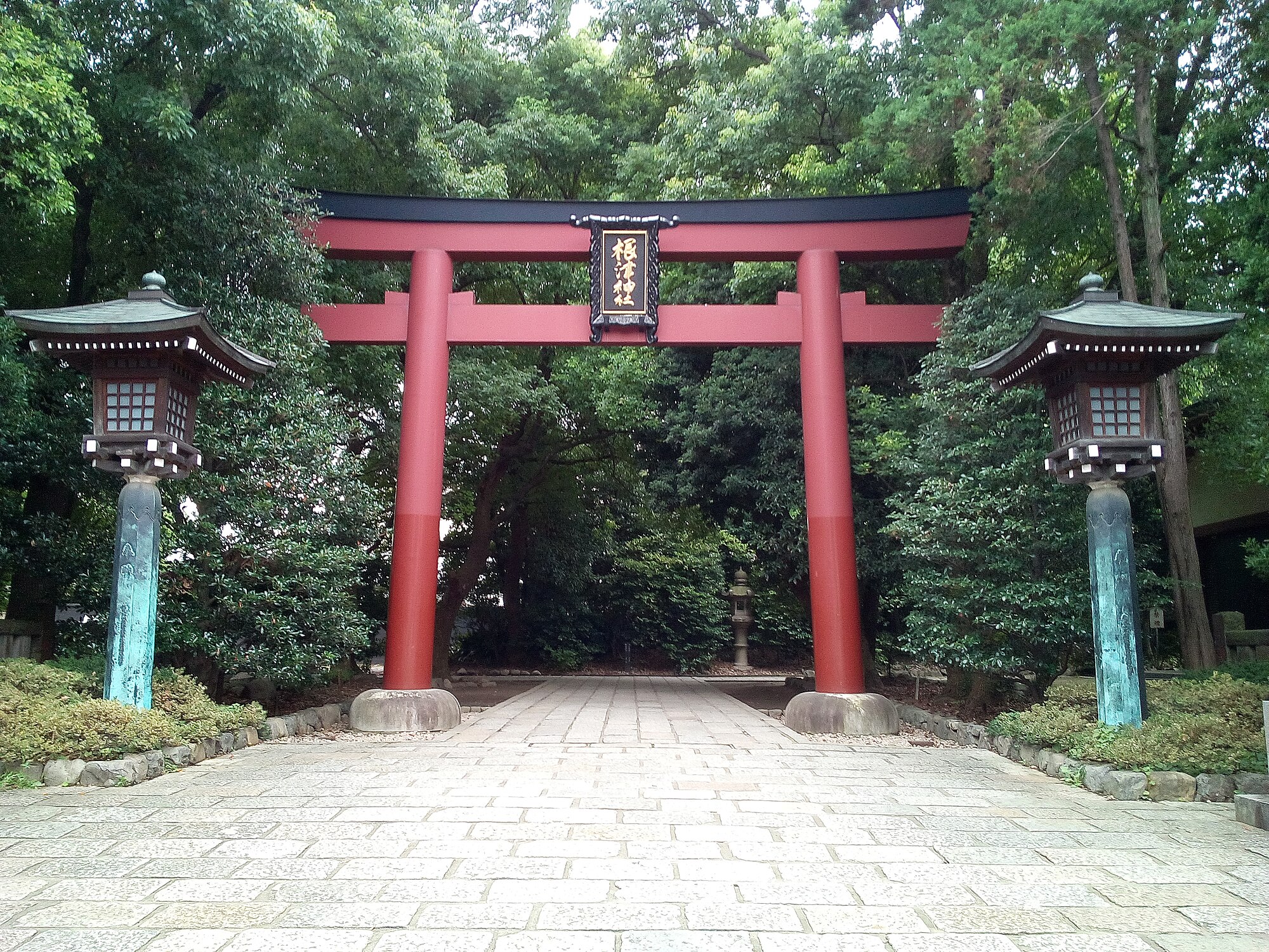 Torii di Kuil Nezu-jinja.
