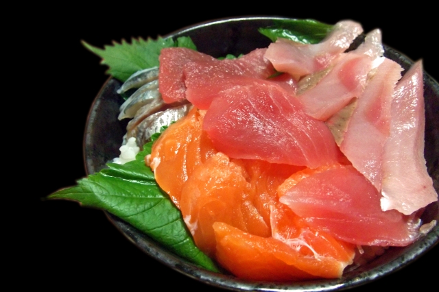 Kaisendon, makanan khas Jepang.