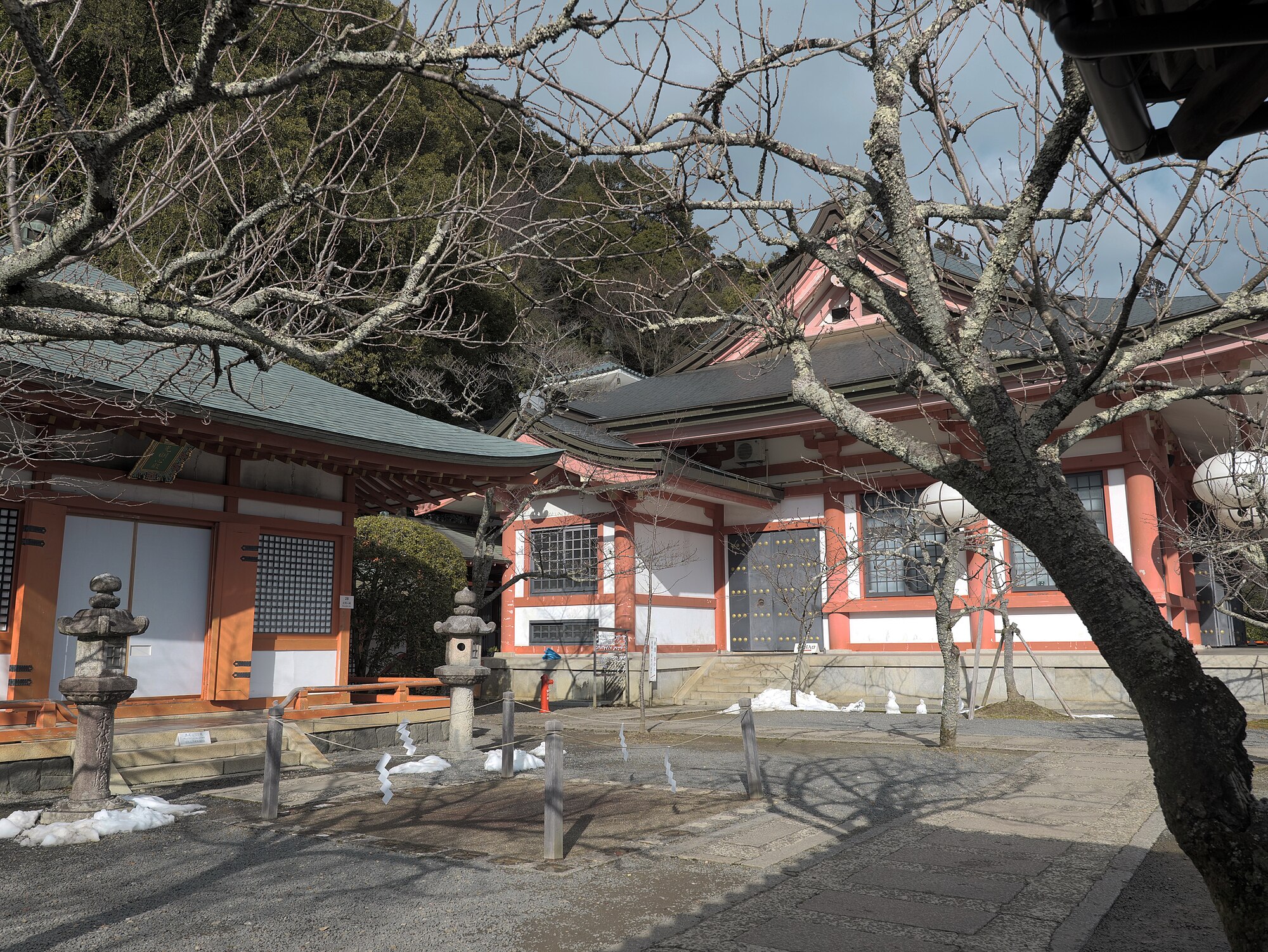 Kuil Kurama-dera di Sakyo-ku, Kyoto, Jepang.