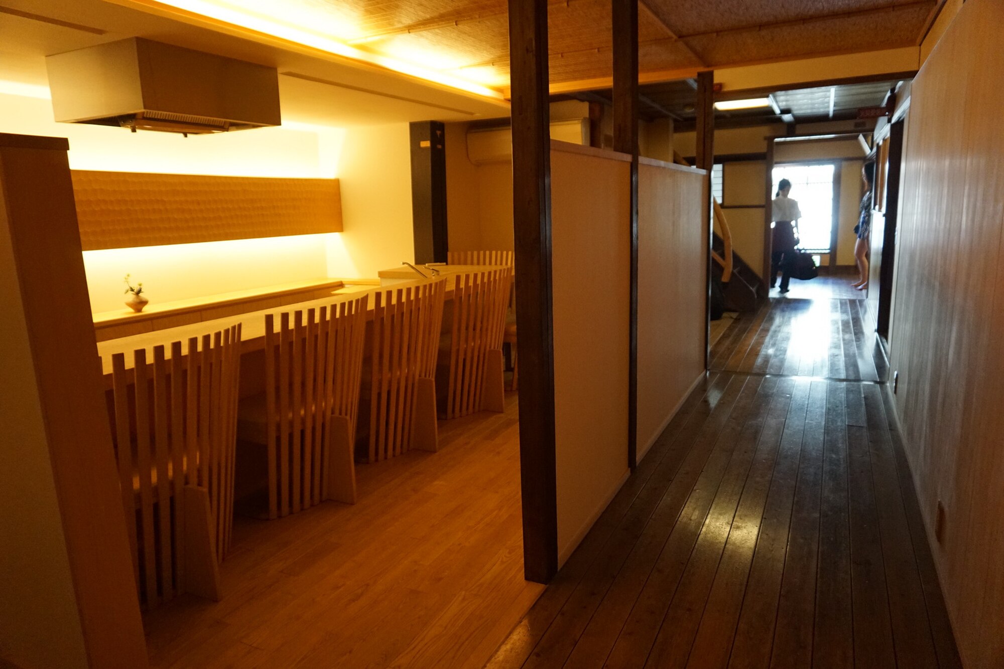 Interior ryokan, bagian lorong.