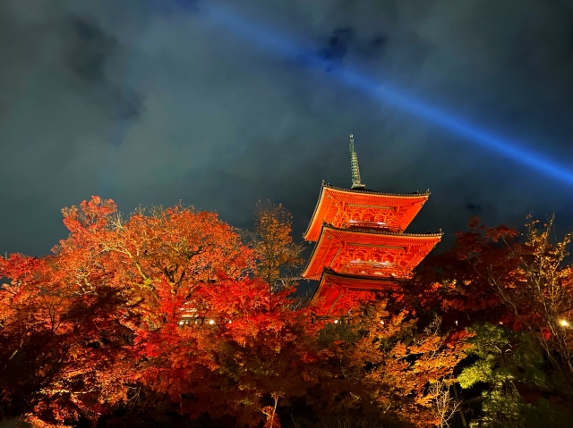 Kyōto dan Wilayah Barat Honshū cocok menjadi tujuan wisata musim gugur di Jepang.