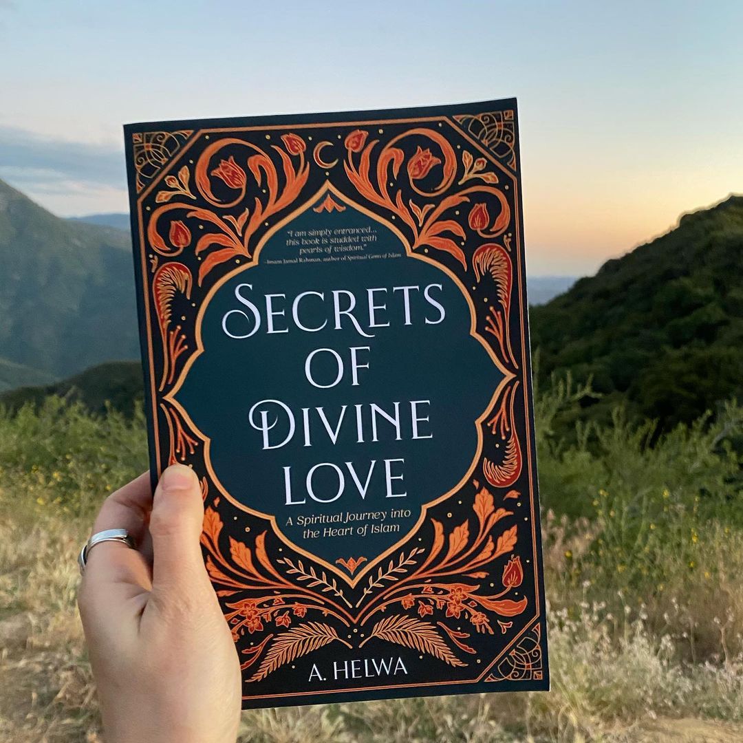 Review Buku Secrets of Divine Love
