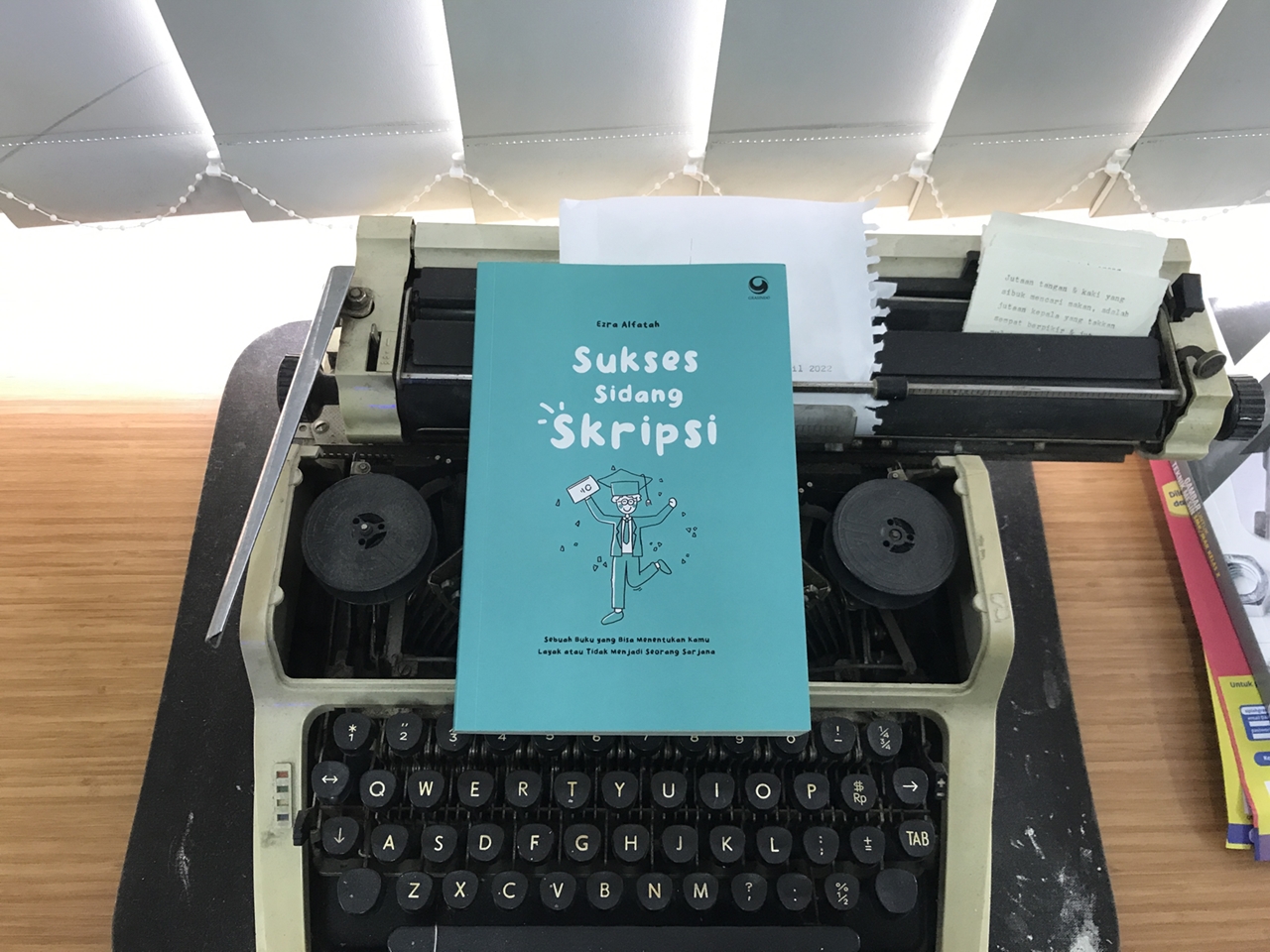  Buku Sukses Sidang Skripsi 