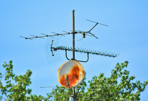 cara memiliki antena tv