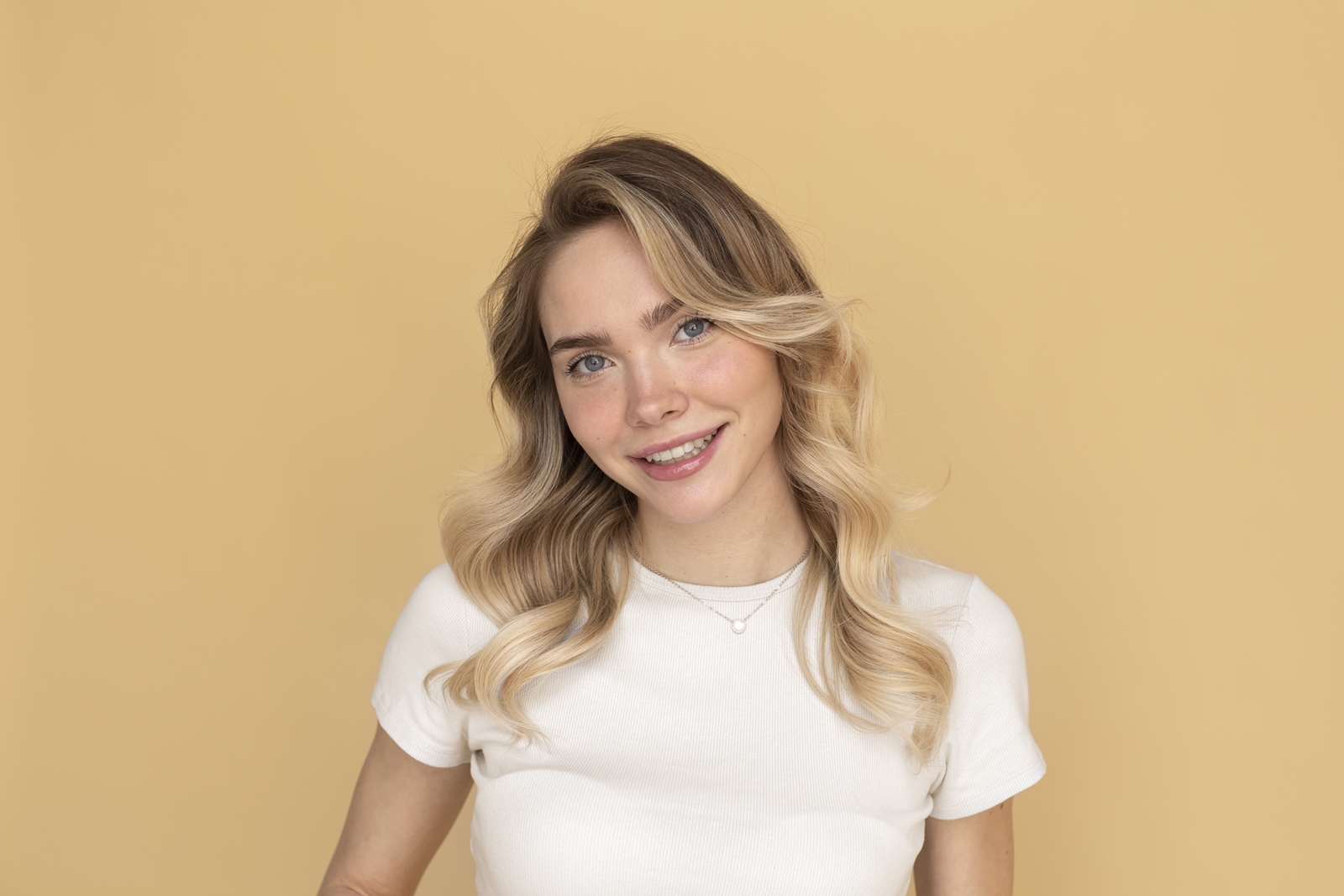 Warna Rambut yang Bikin Wajah Cerah&nbsp;