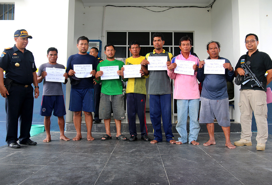 Dua Kapal Berbendera Malaysia Ditangkap Saat Curi Ikan di ZEE In