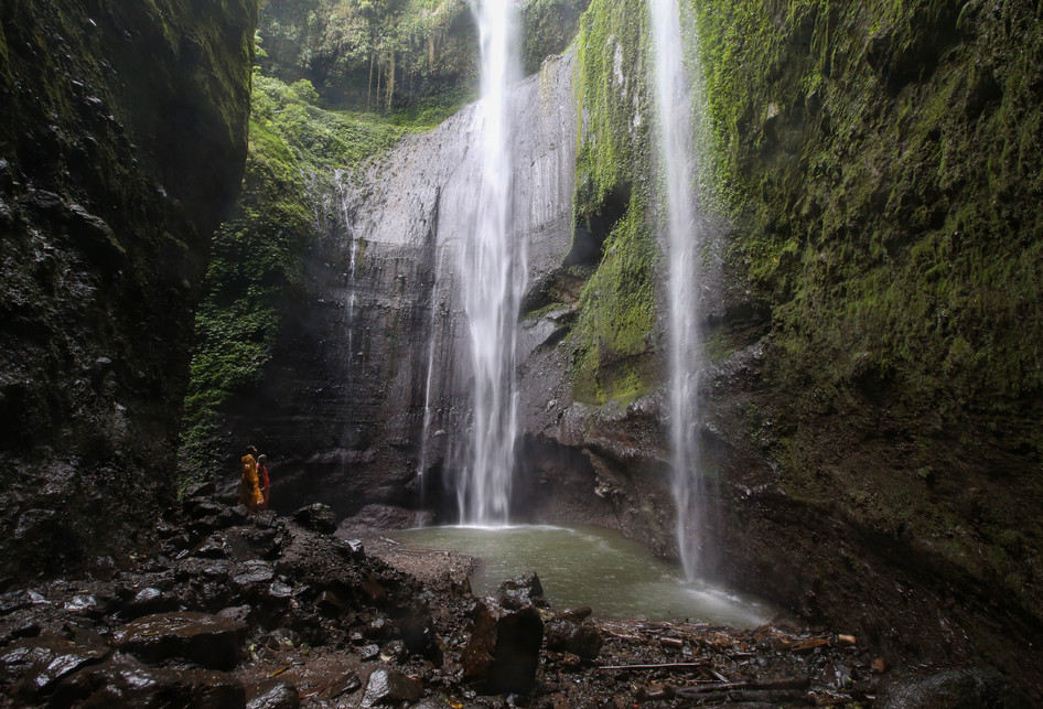 Keindahan Air Terjun Madakaripura  di Probolinggo