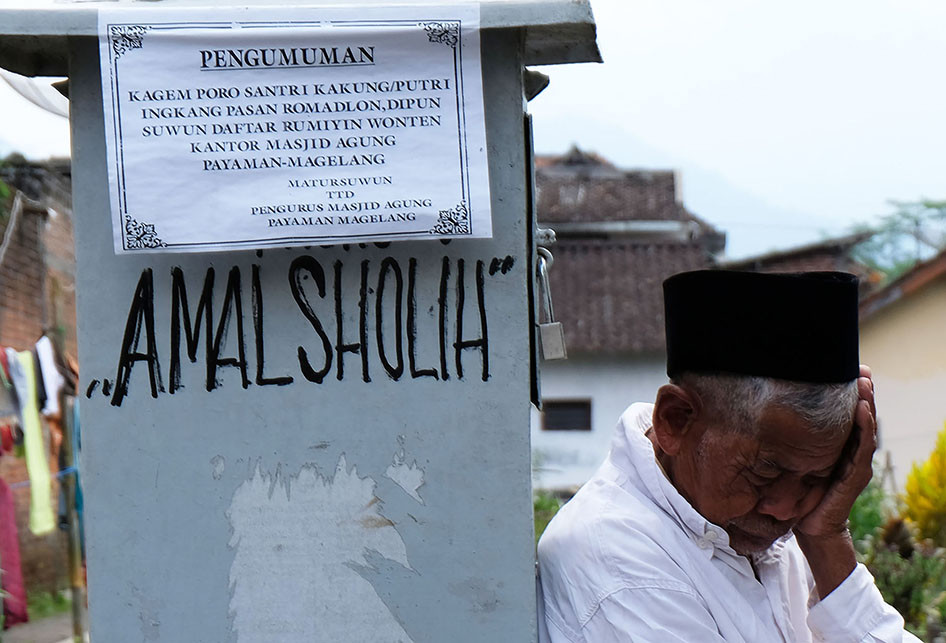 MENCARI BERKAH RAMADHAN DI PESANTREN SEPUH PAYAMAN