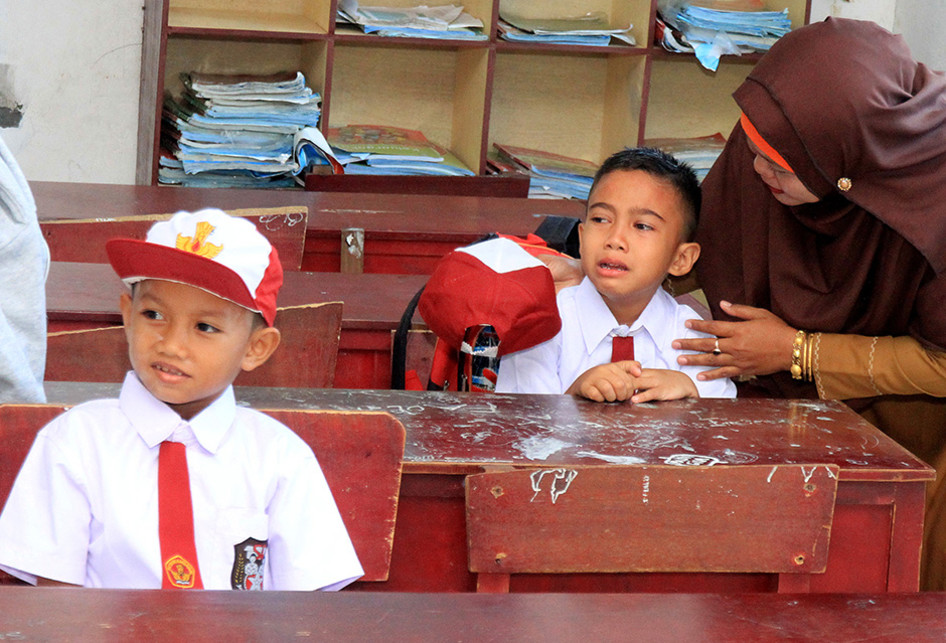 Ragam Potret di Hari Pertama Sekolah