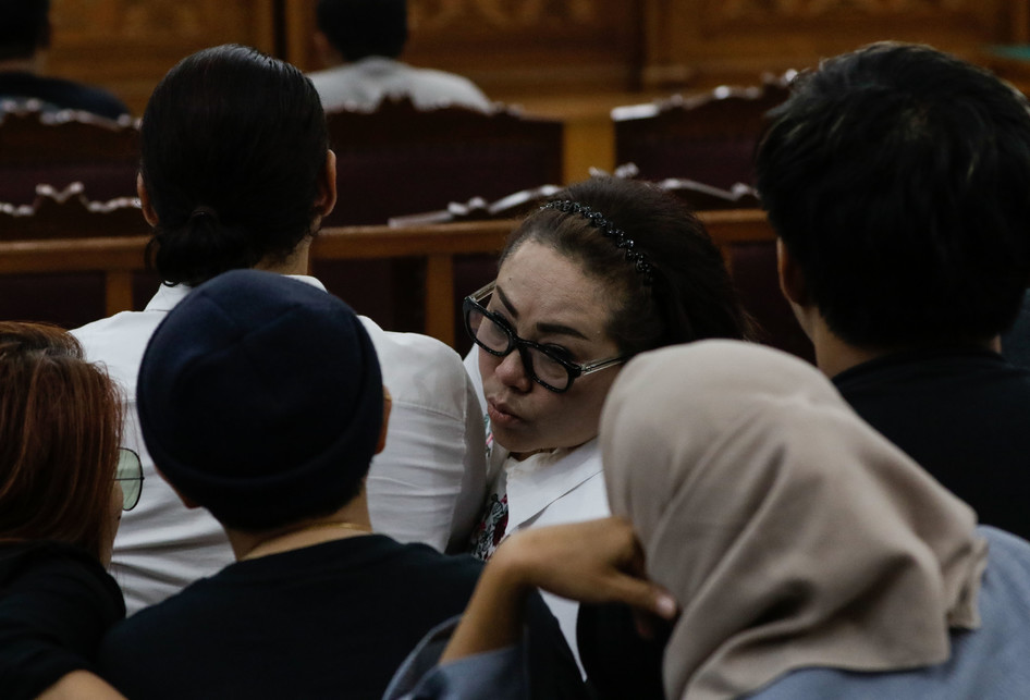 Sidang Nunung dan July Jan