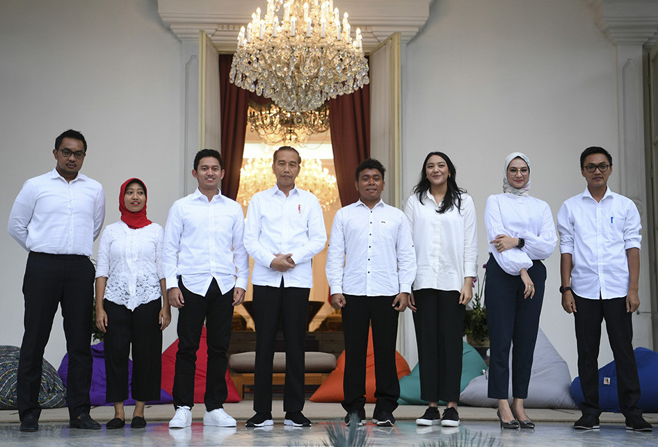 PRESIDEN PERKENALKAN STAF KHUSUS MILENNIAL