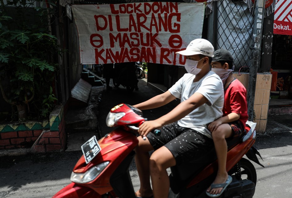 Kelurahan di Jakarta Lock Down Mencegah COVID-19