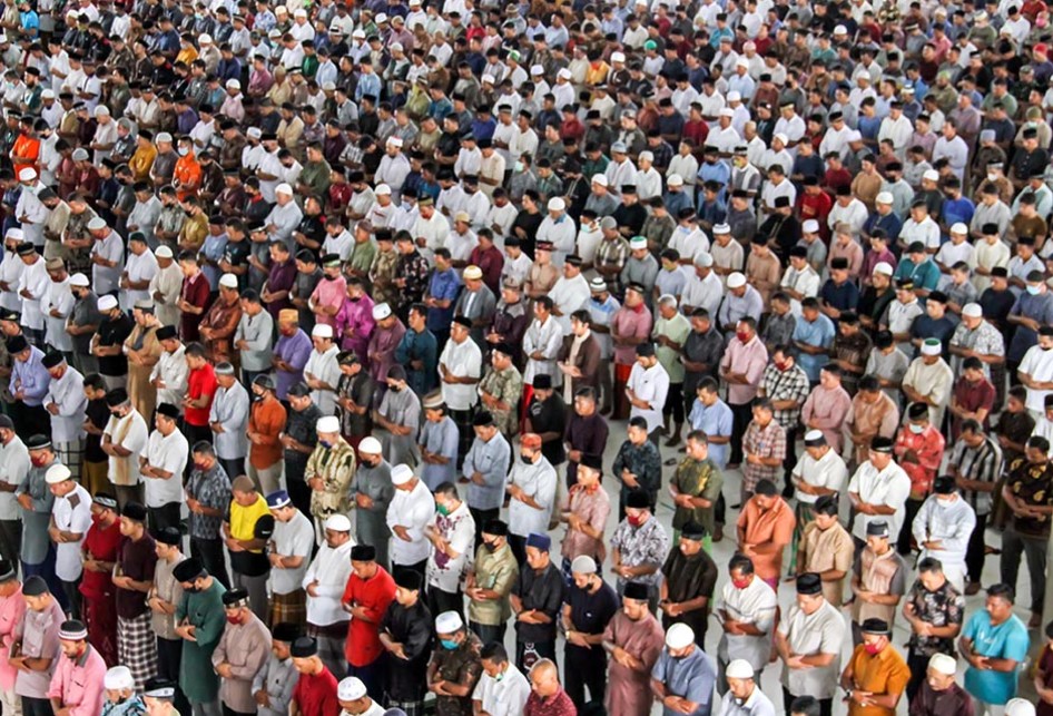 SHALAT JUMAT TANPA PEMBATASAN JARAK