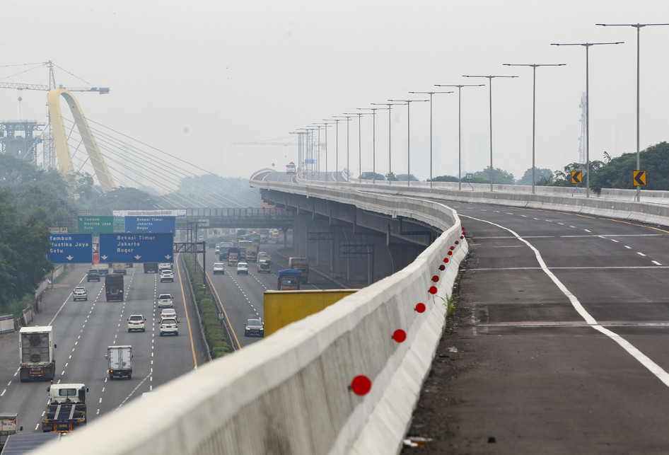 Jalan Tol Layang Jakarta - CIkampek Ditutup