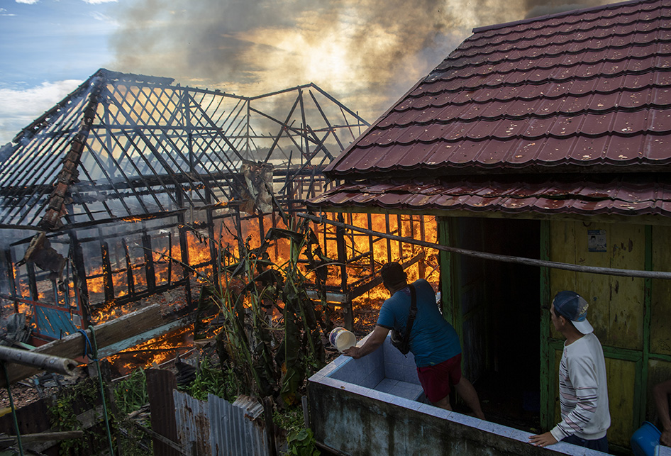 Kebakaran Permukiman Padat Penduduk di Palembang