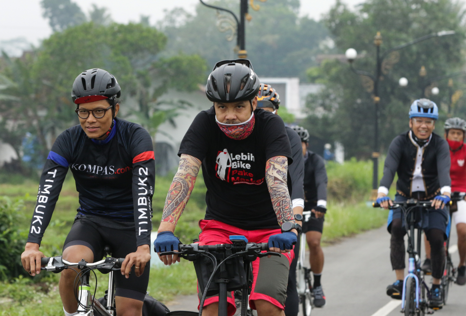Ganjar Pranowo Hadiri Borobudur Ride