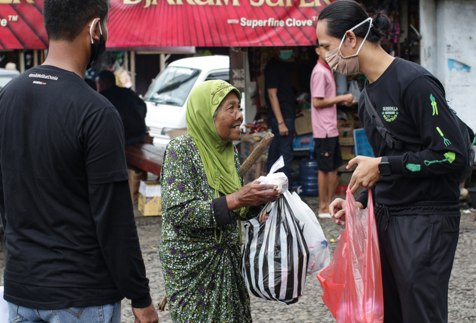 Bantuan Pangan di Pangandaran