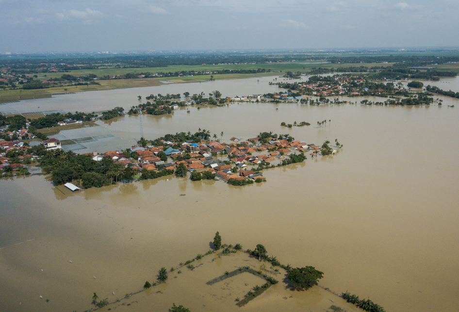 Persawahan banjir di Desa Karangligar Karawang