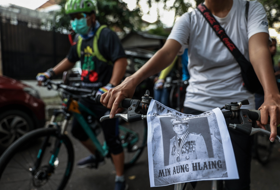 Aksi Gowes Solidaritas untuk Rakyat Myanmar