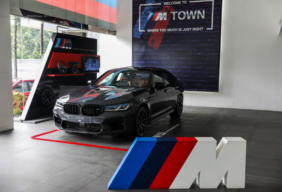 BMW M5 Competition Resmi Meluncur di Indonesia