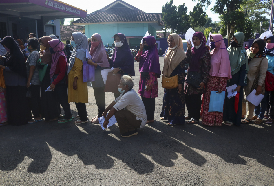 Pencairan Bantuan Langsung Tunai (BLT) Minyak Goreng