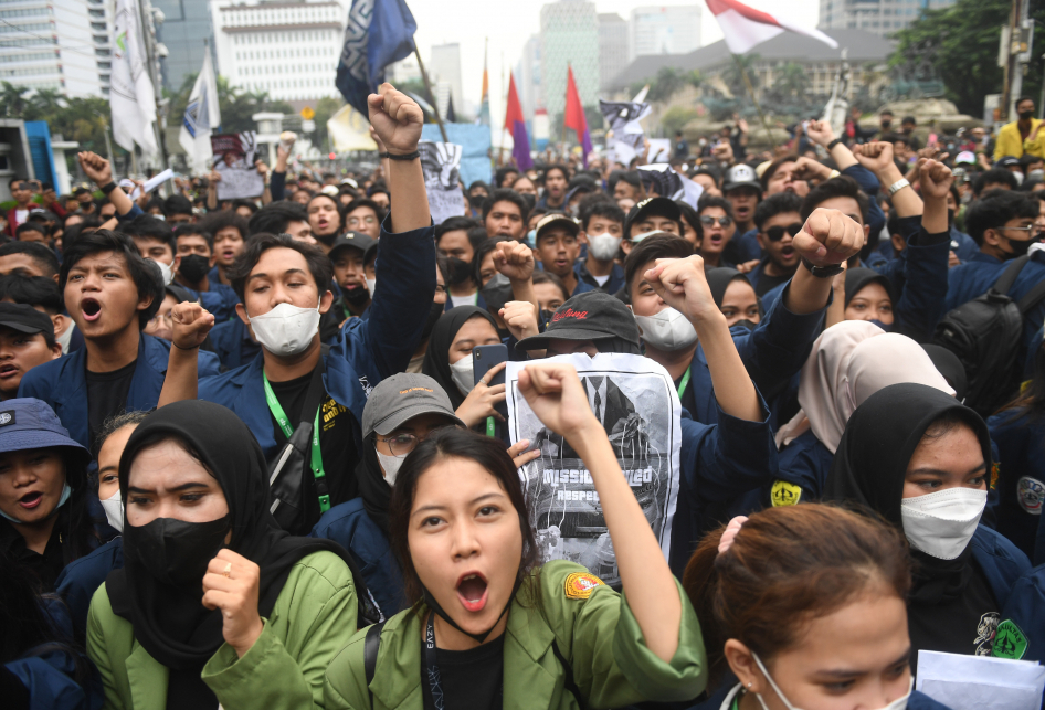 Unjuk Rasa 21 April di Patung Kuda