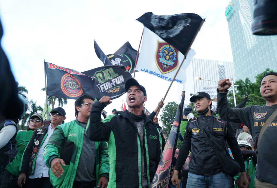 Demo Ojek dan Taksi Online