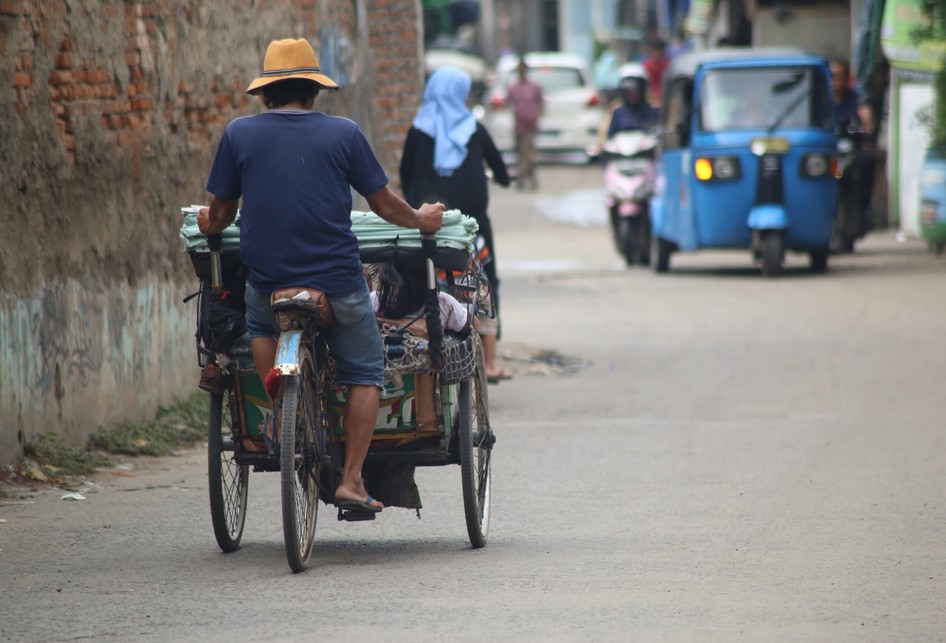 Becak di Bandengan, Jakarta Utara