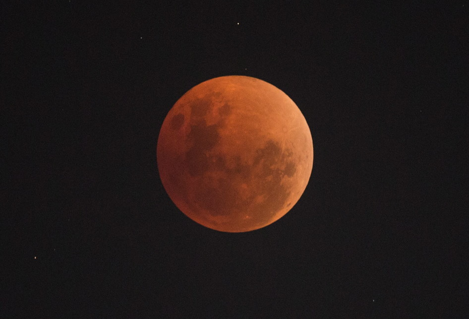 Gerhana Bulan Super Blue Blood Moon 2018