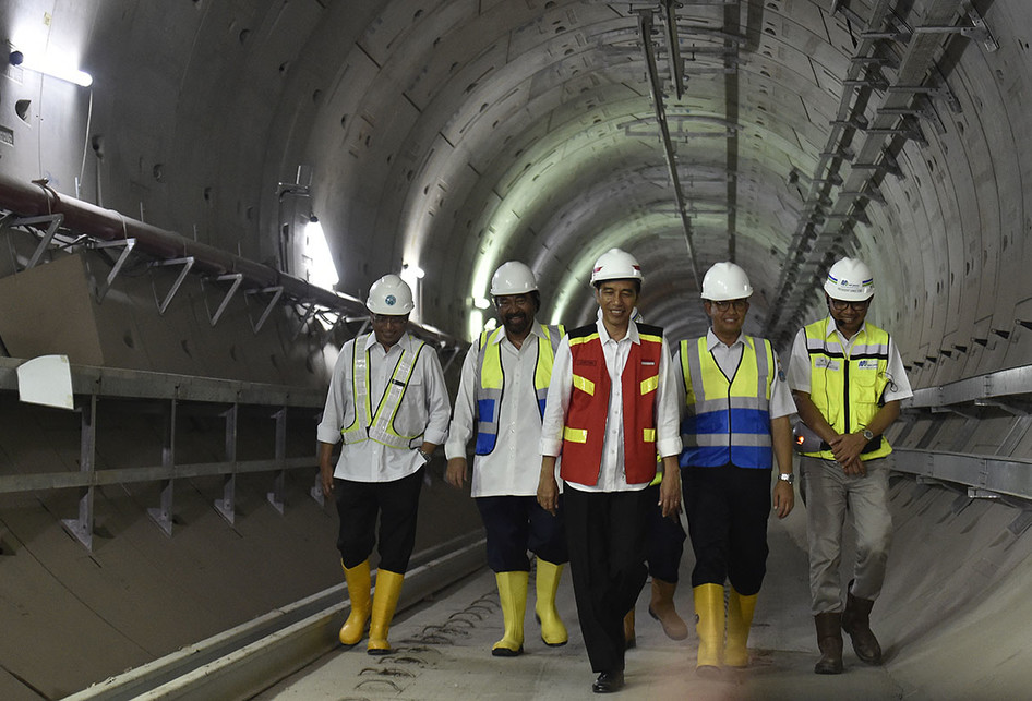 PRESIDEN TINJAU PROYEK MRT