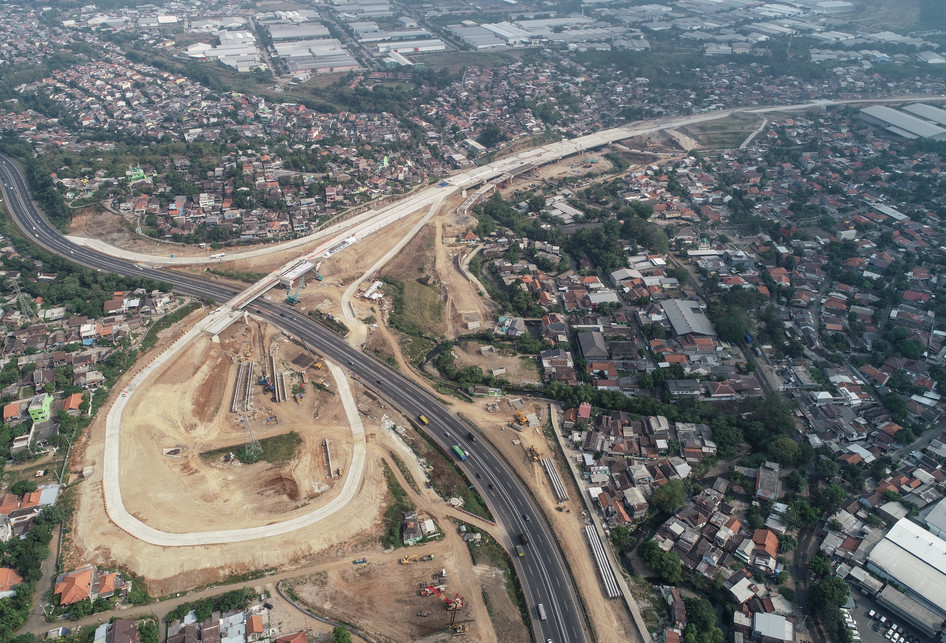 Progres Pembangunan Jalan Tol  di Jawa Tengah dan Jawa Timur