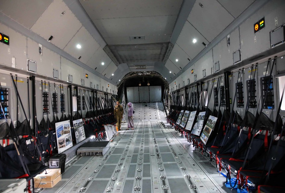 Ruang angkut pasukan dan barang dalam pesawat angkut militer buatan Perancis Airbus A400M.